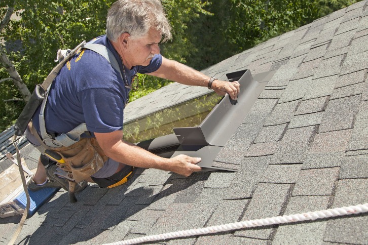 What Is A Roofing Square? Measuring Roof Sizes